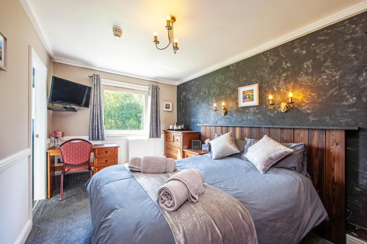 The Galley Of Lorne Inn Ardfern Экстерьер фото