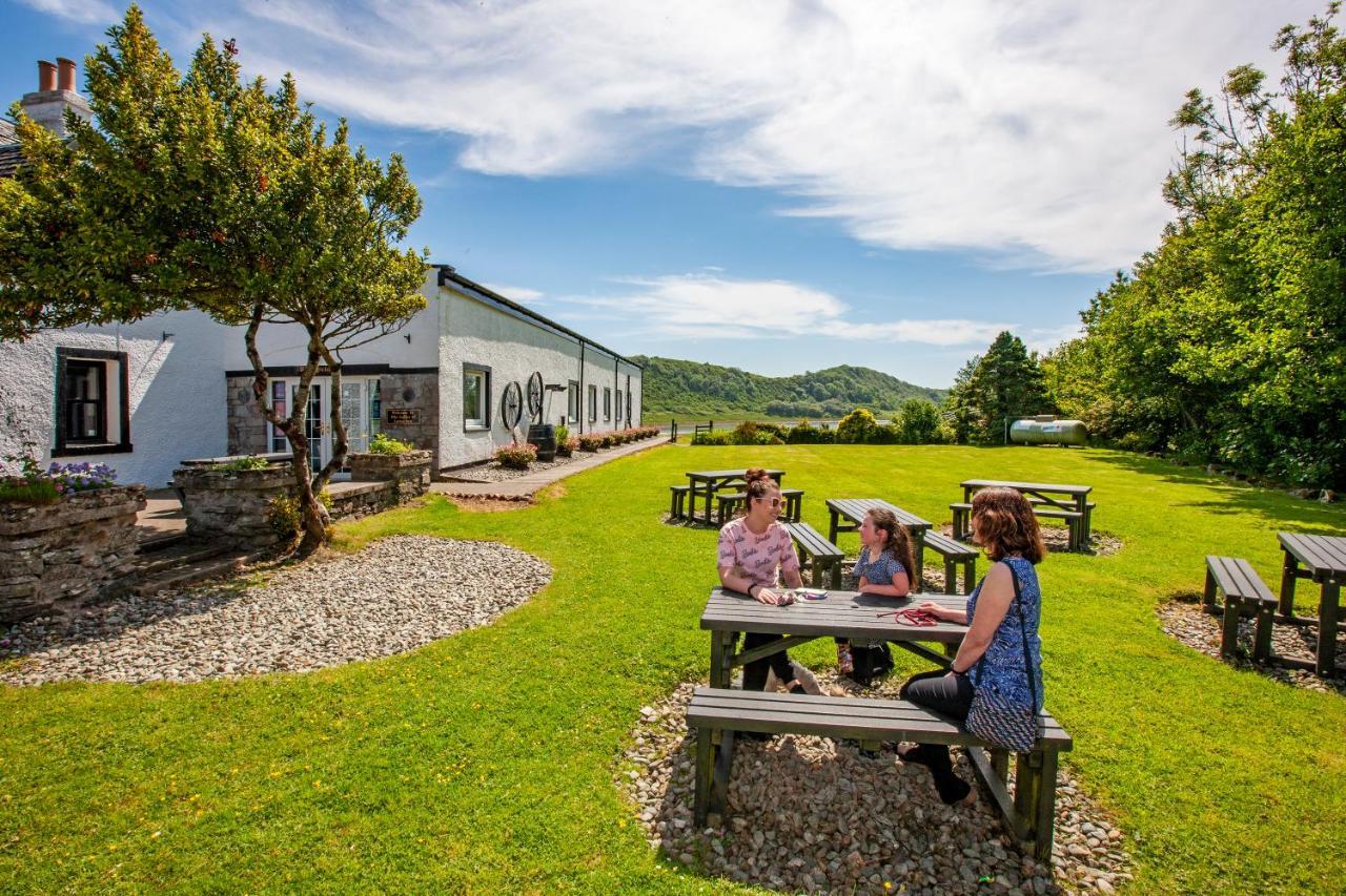 The Galley Of Lorne Inn Ardfern Экстерьер фото