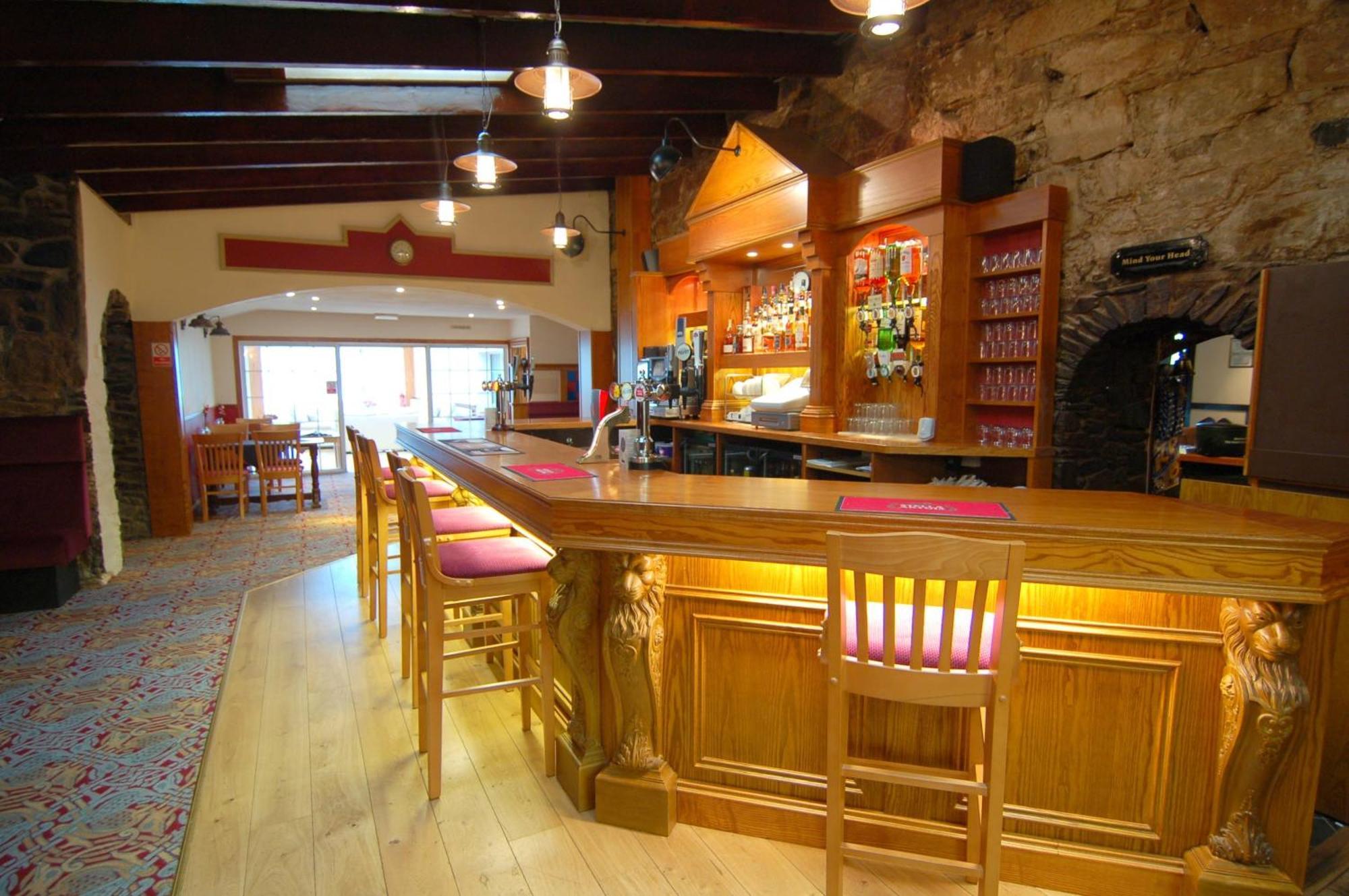The Galley Of Lorne Inn Ardfern Экстерьер фото