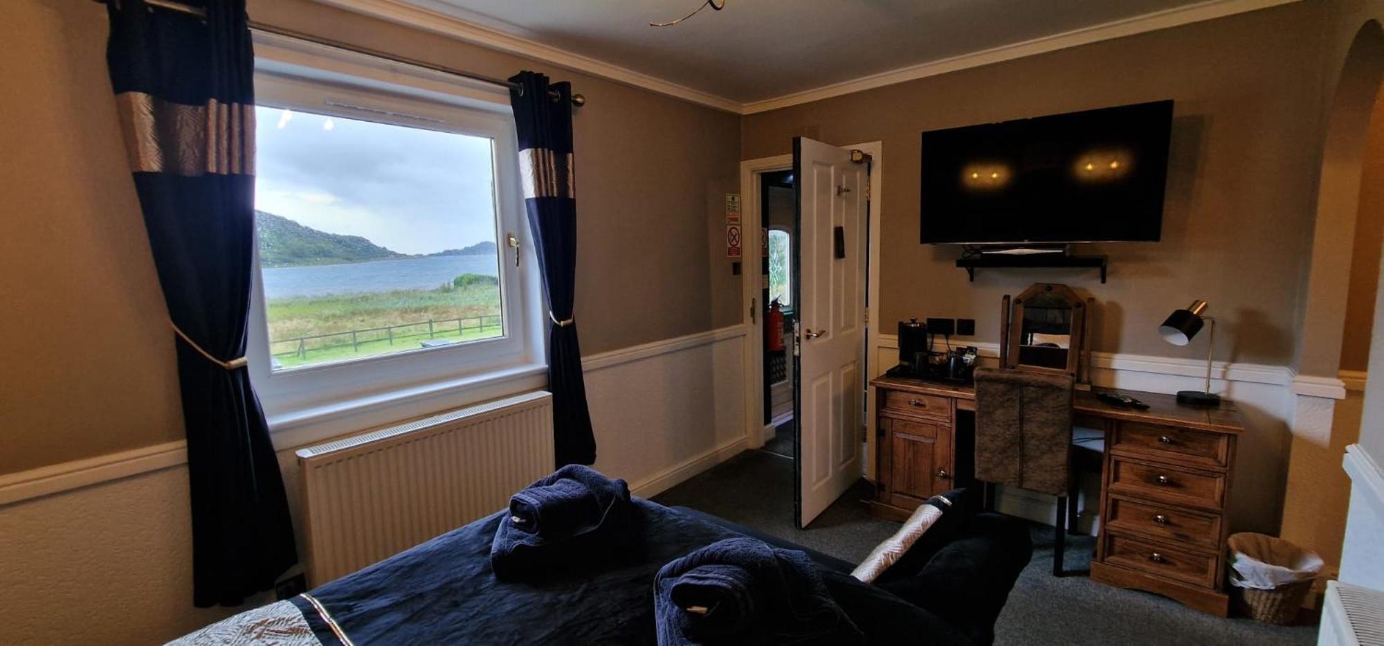 The Galley Of Lorne Inn Ardfern Экстерьер фото